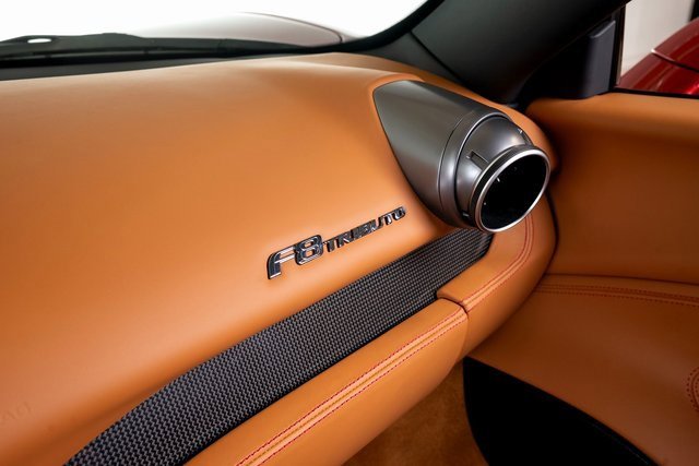 Used 2022 Ferrari F8 Tributo image 44