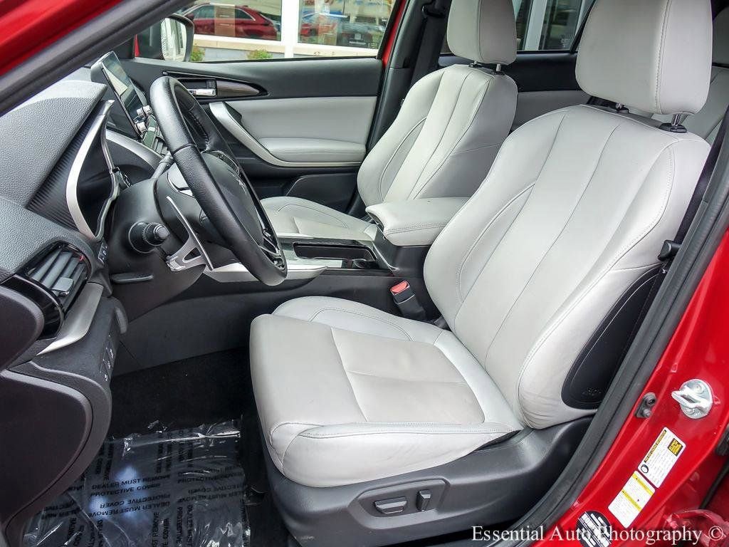 Used 2024 Mitsubishi Eclipse Cross SEL AWD/4WD image 9