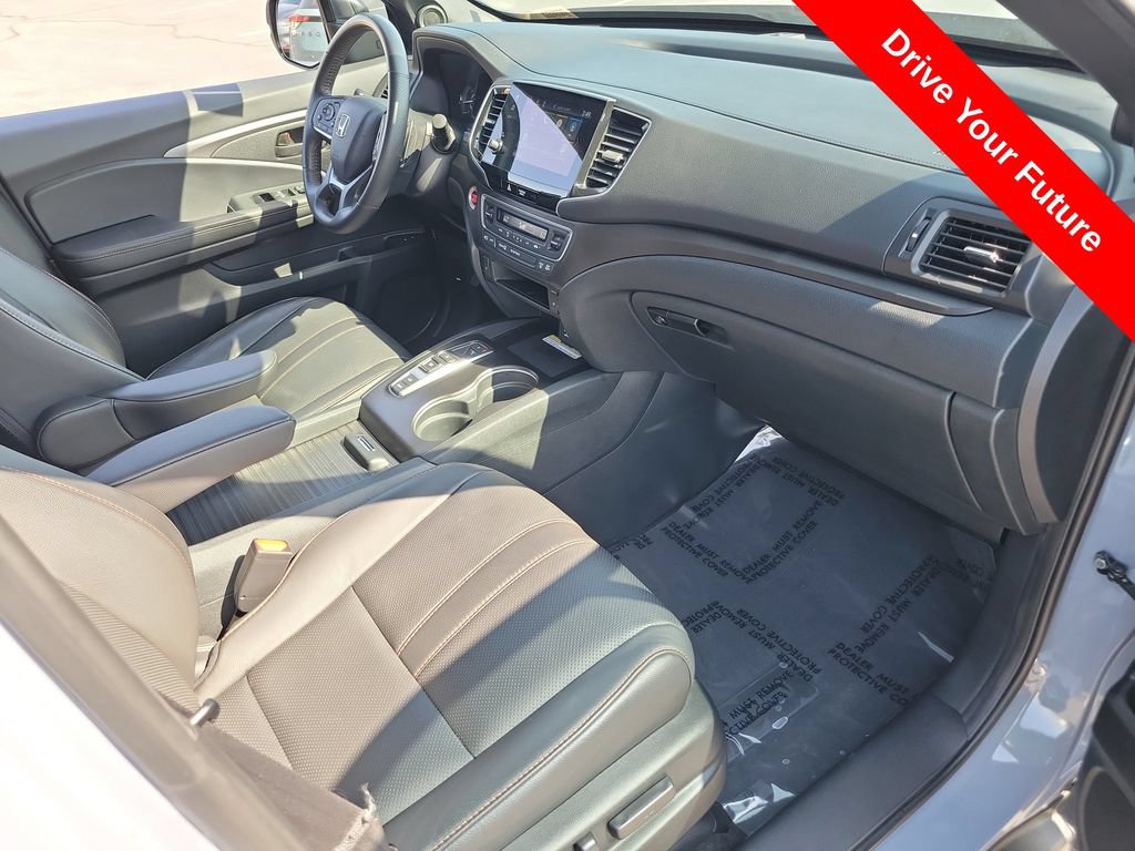 Used 2023 Honda Passport TrailSport image 23