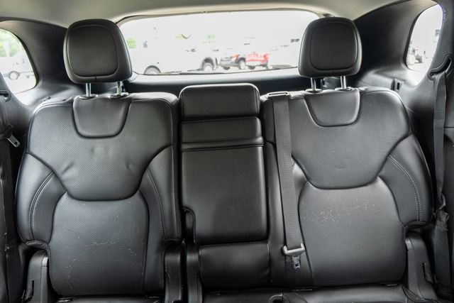 Used 2019 Jeep Cherokee Overland w/ Technology Group AWD/4WD image 58