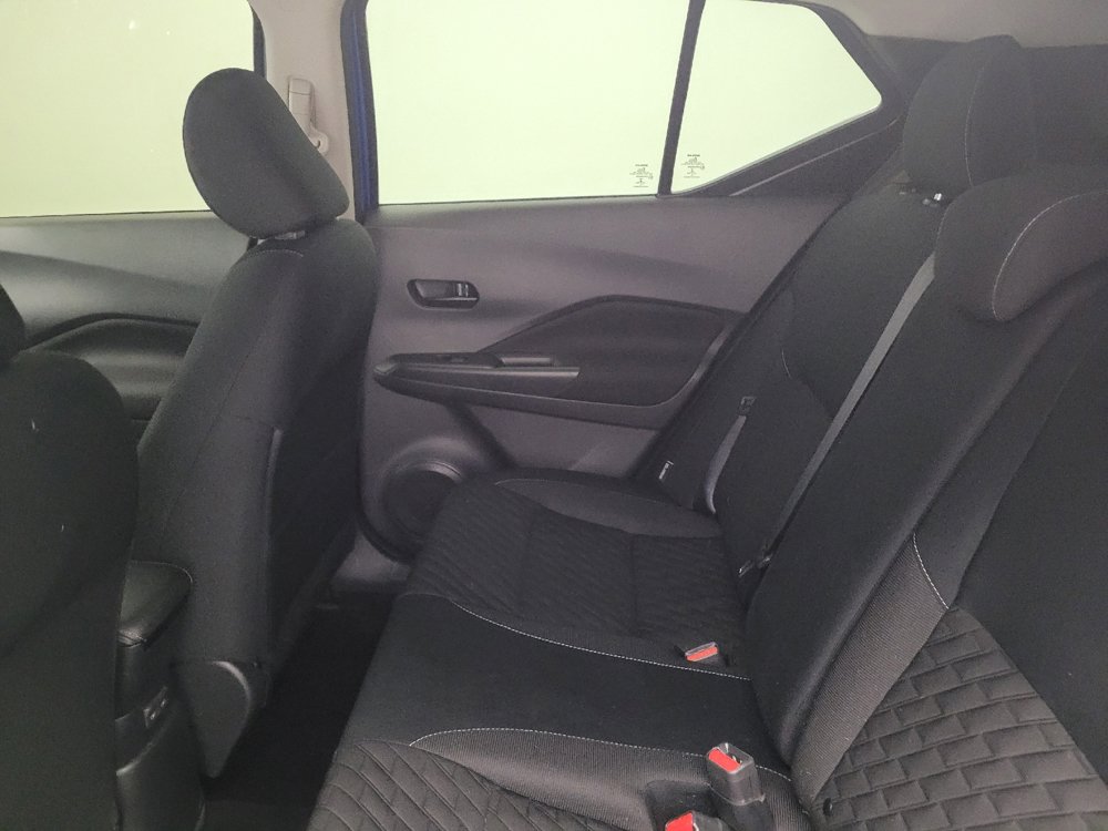 Used 2021 Nissan Kicks S FWD image 18