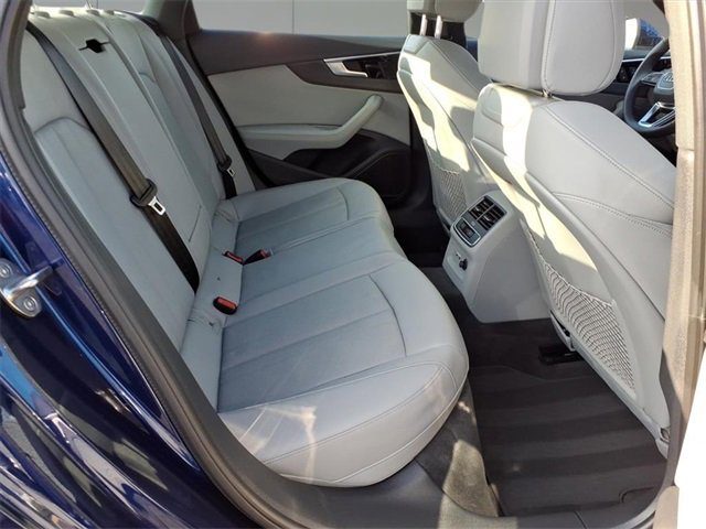 Used 2023 Audi A4 2.0T Premium Plus w/ Premium Plus Package image 9