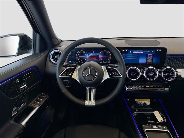 New 2025 Mercedes-Benz GLB 250 4MATIC image 5