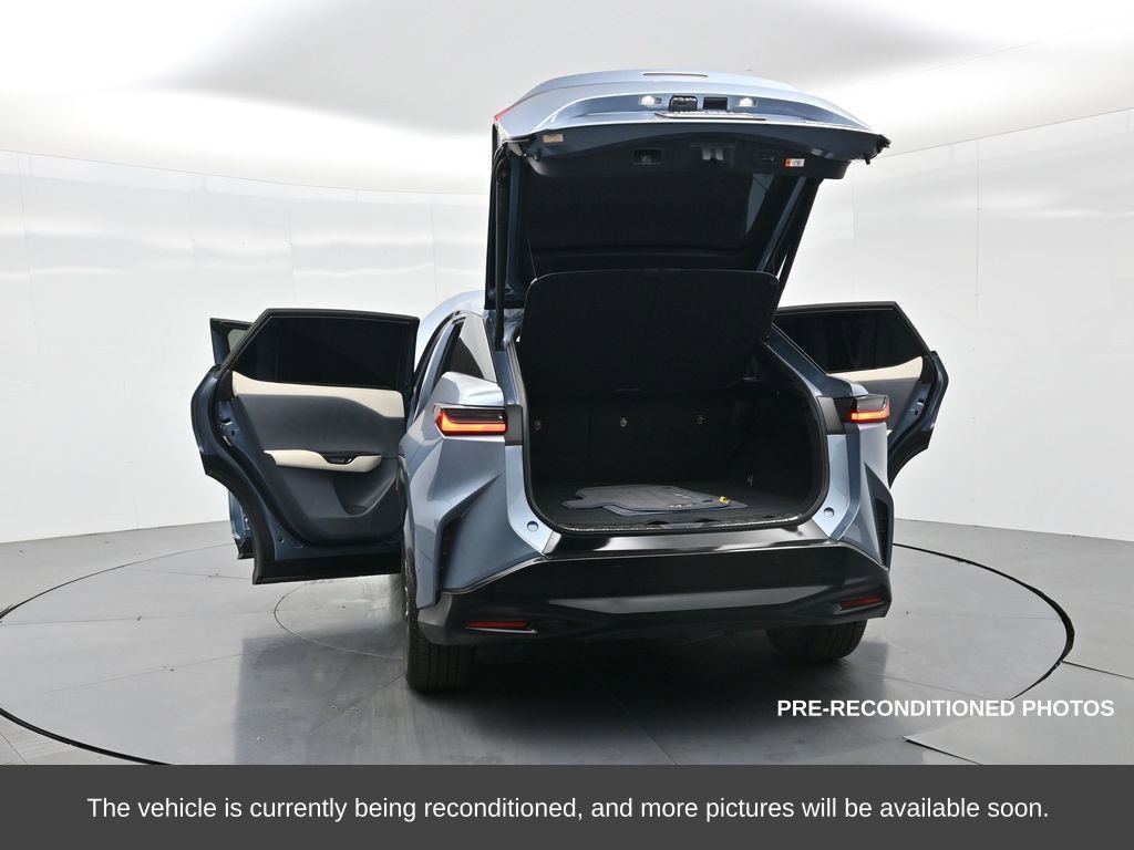 Used 2023 Lexus RZ 450e Premium image 40