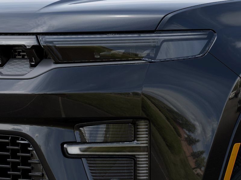 New 2026 Jeep Grand Wagoneer L Summit AWD/4WD image 10