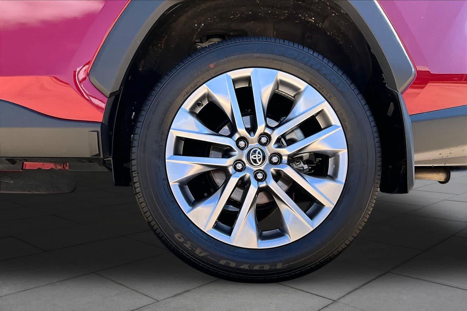 Used 2023 Toyota RAV4 Limited w/ Limited Grade Weather Package AWD/4WD image 11