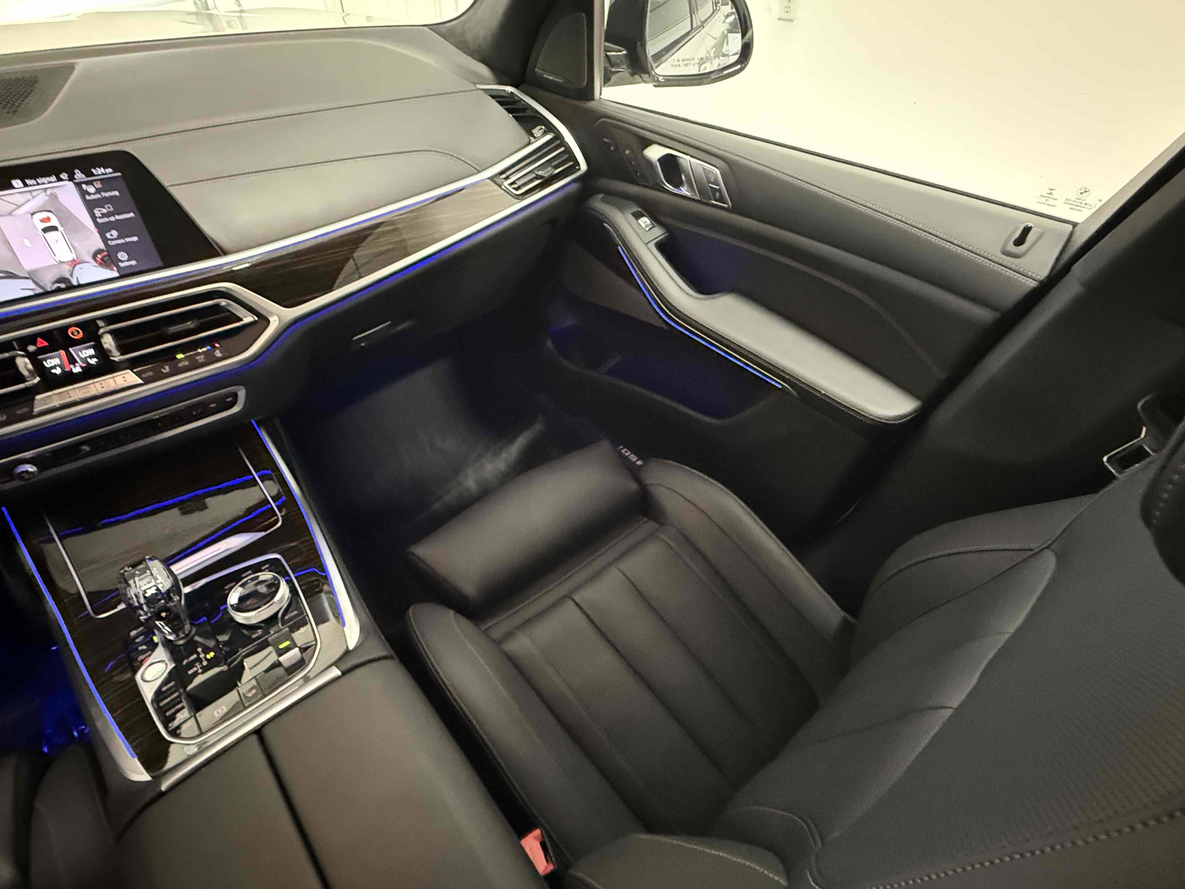 Used 2020 BMW X7 M50i w/ Executive Package AWD/4WD image 95