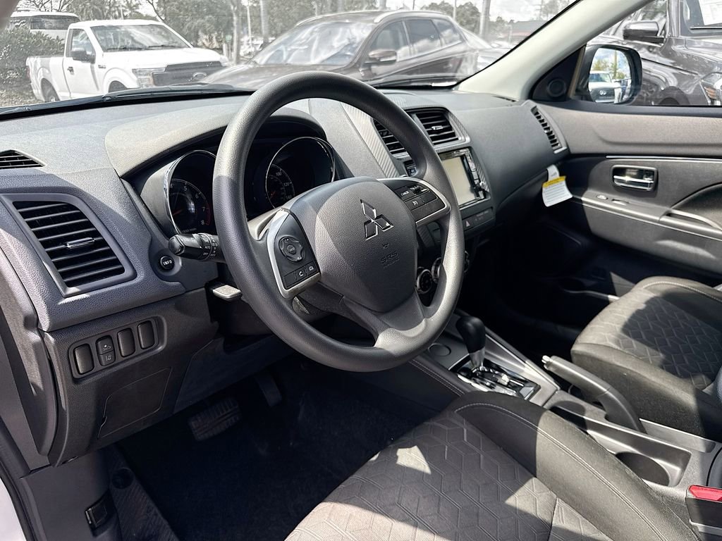 Used 2022 Mitsubishi Outlander Sport ES image 10