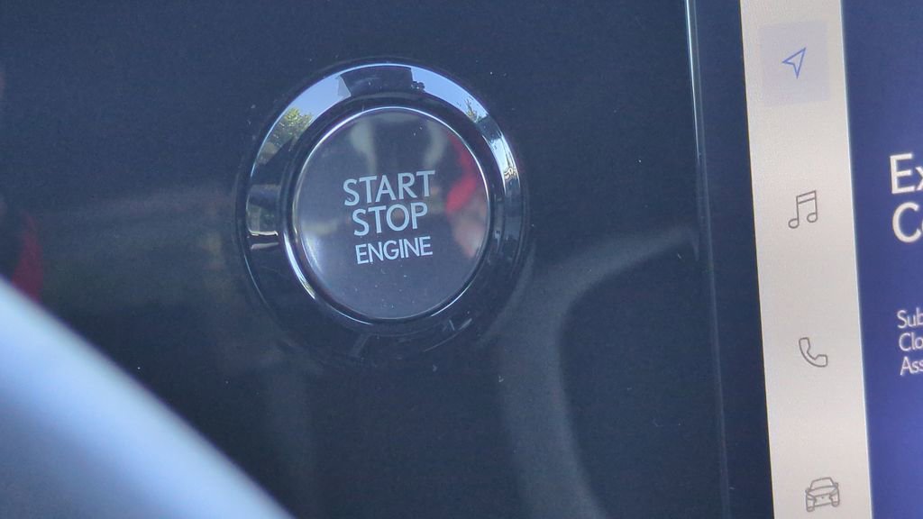 Used 2024 Lexus NX 250 FWD image 30