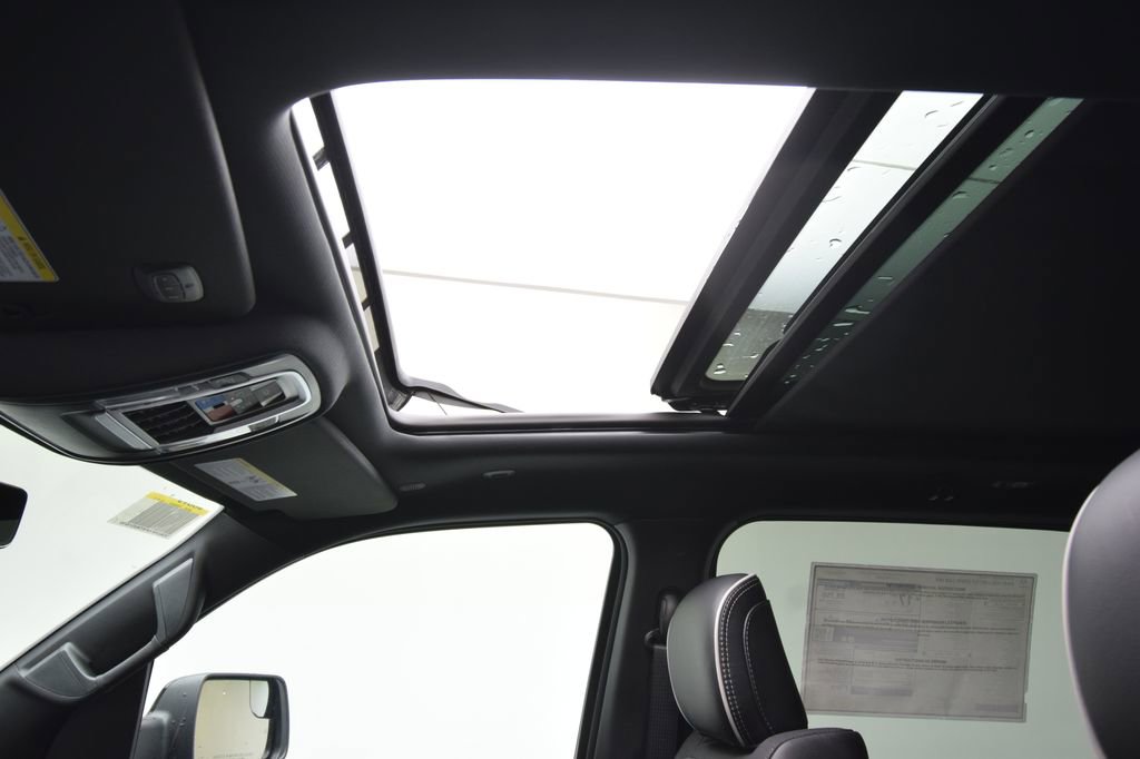 New 2026 RAM 1500 Limited image 24