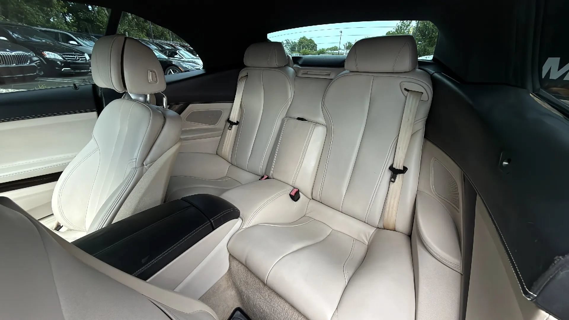 Used 2012 BMW 650i Convertible RWD image 15