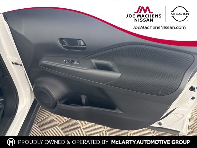 Used 2022 Nissan Kicks S image 24