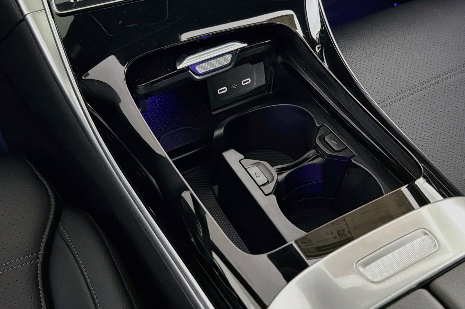 New 2026 Mercedes-Benz C 300 Sedan image 5