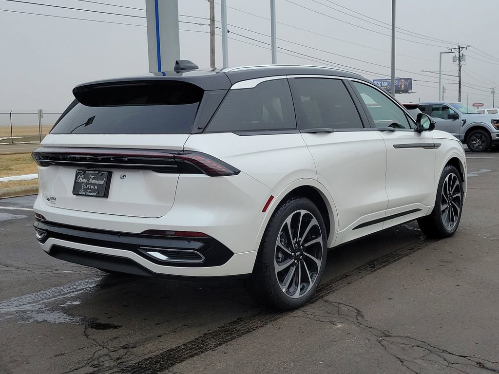 New 2026 Lincoln Nautilus Black Label AWD/4WD image 4
