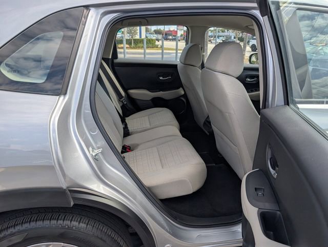 Used 2024 Honda HR-V LX image 13