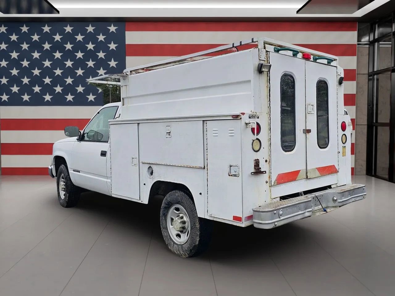 Used 1994 Chevrolet Silverado 3500 2WD Regular Cab image 4