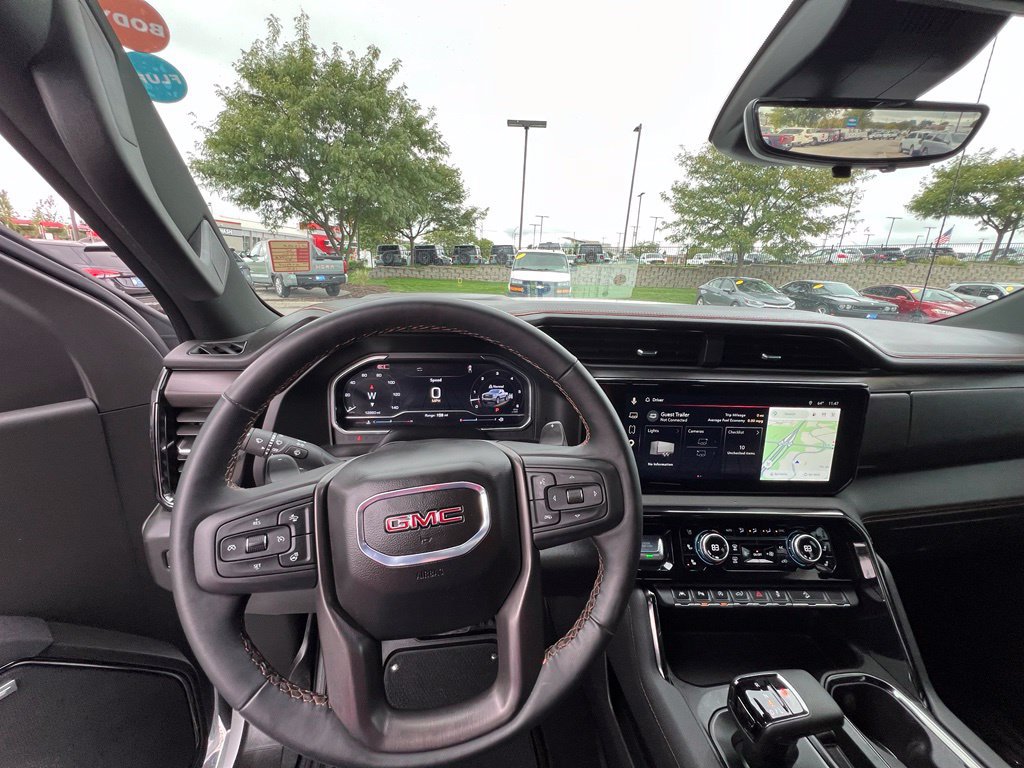 Used 2025 GMC Sierra 1500 AT4 w/ AT4 Premium Package AWD/4WD image 47