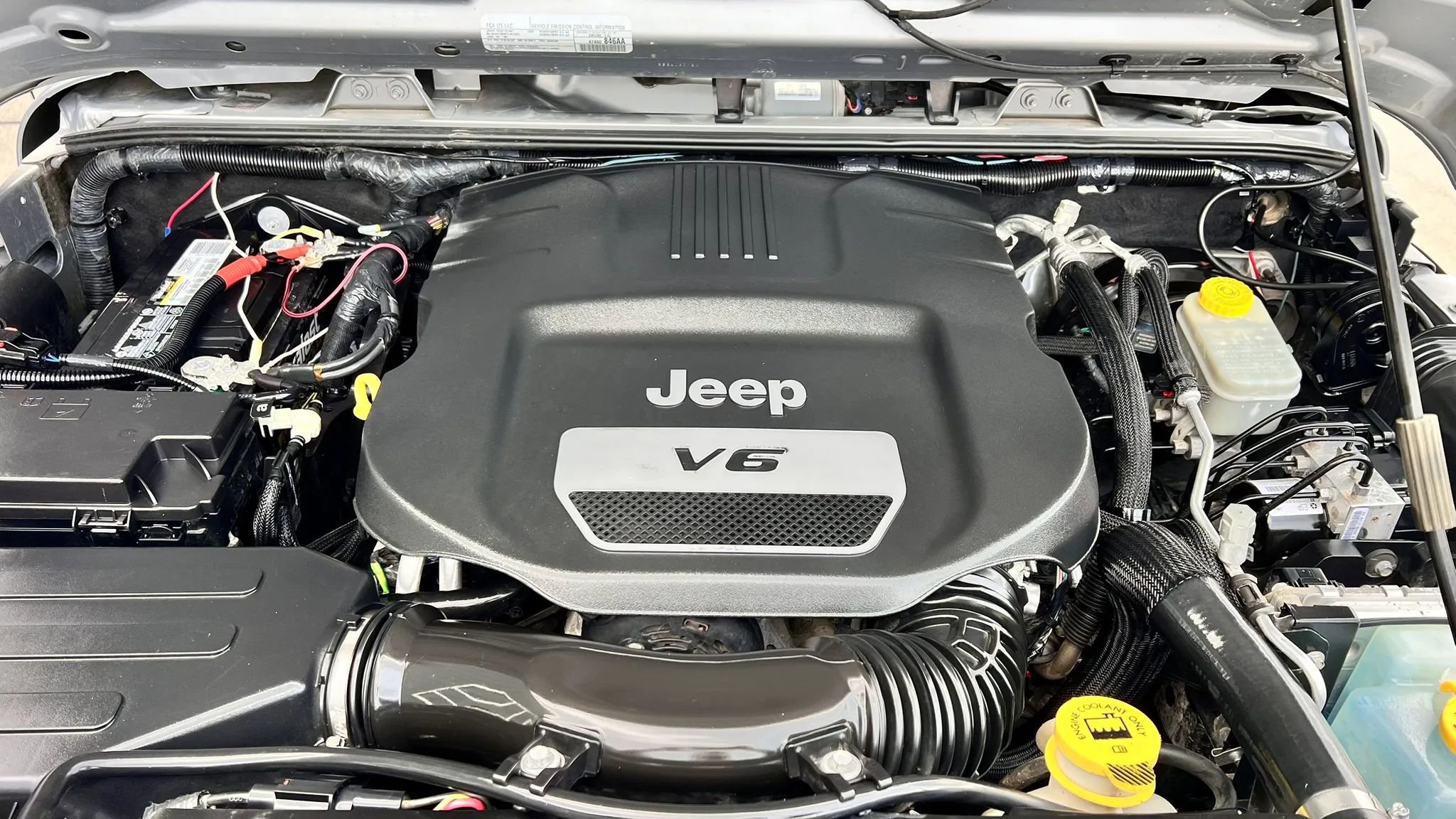Used 2017 Jeep Wrangler Unlimited Sport image 33