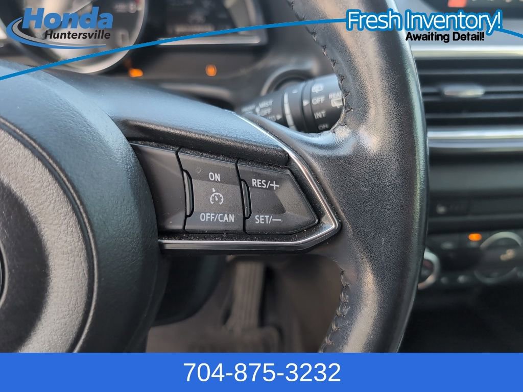 Used 2018 MAZDA MAZDA3 Grand Touring image 21