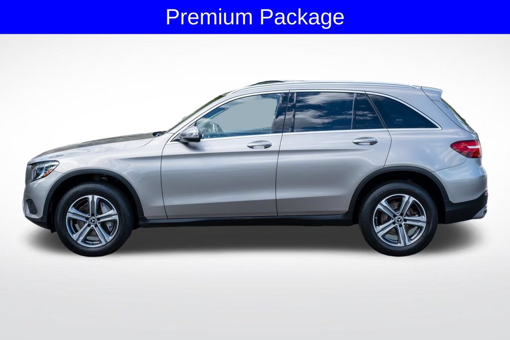 Used 2019 Mercedes-Benz GLC 300 4MATIC image 5