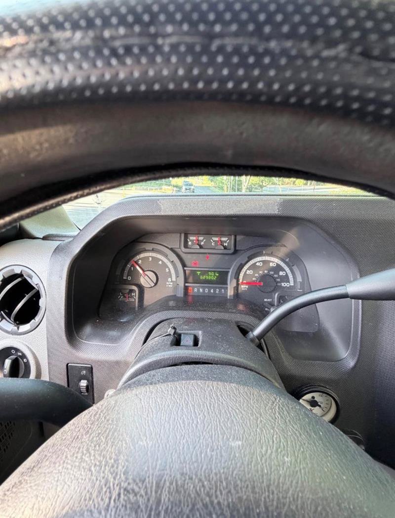 Used 2019 Ford E-450 and Econoline 450 Super Duty w/ Shuttle Bus Prep Package RWD image 13