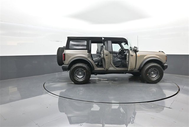 New 2025 Ford Bronco Badlands image 38