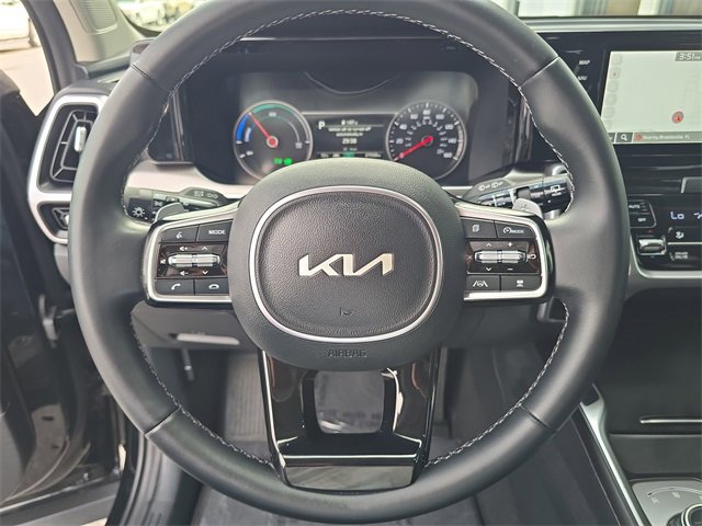 Used 2024 Kia Sorento EX w/ Panoramic Sunroof Package image 28