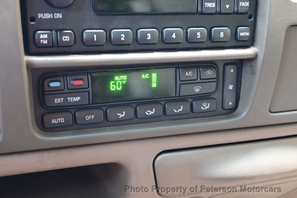 Used 2004 Ford Excursion Limited image 32