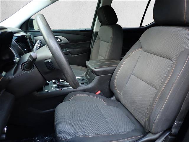 Used 2018 Chevrolet Traverse LS FWD image 11