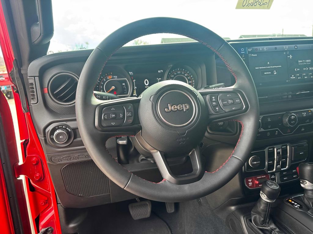 Used 2024 Jeep Wrangler Unlimited Rubicon image 49