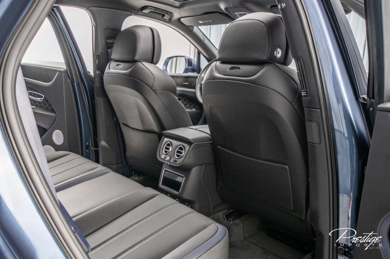 Used 2023 Bentley Bentayga Speed image 72