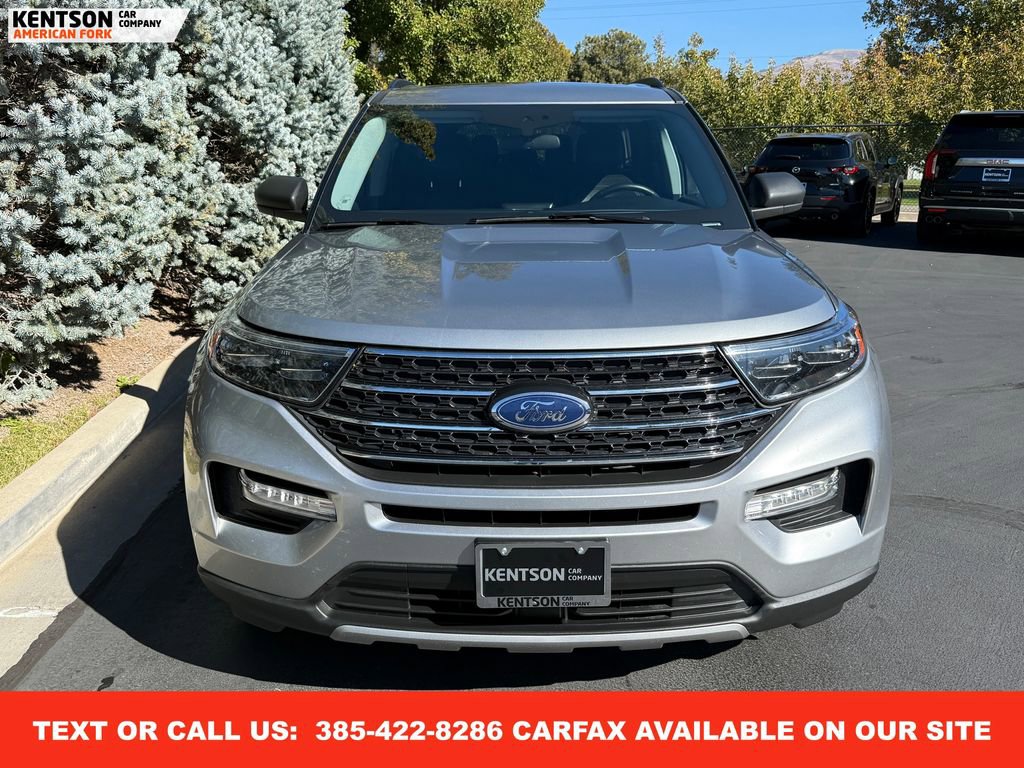 Used 2024 Ford Explorer XLT w/ Equipment Group 202A image 2