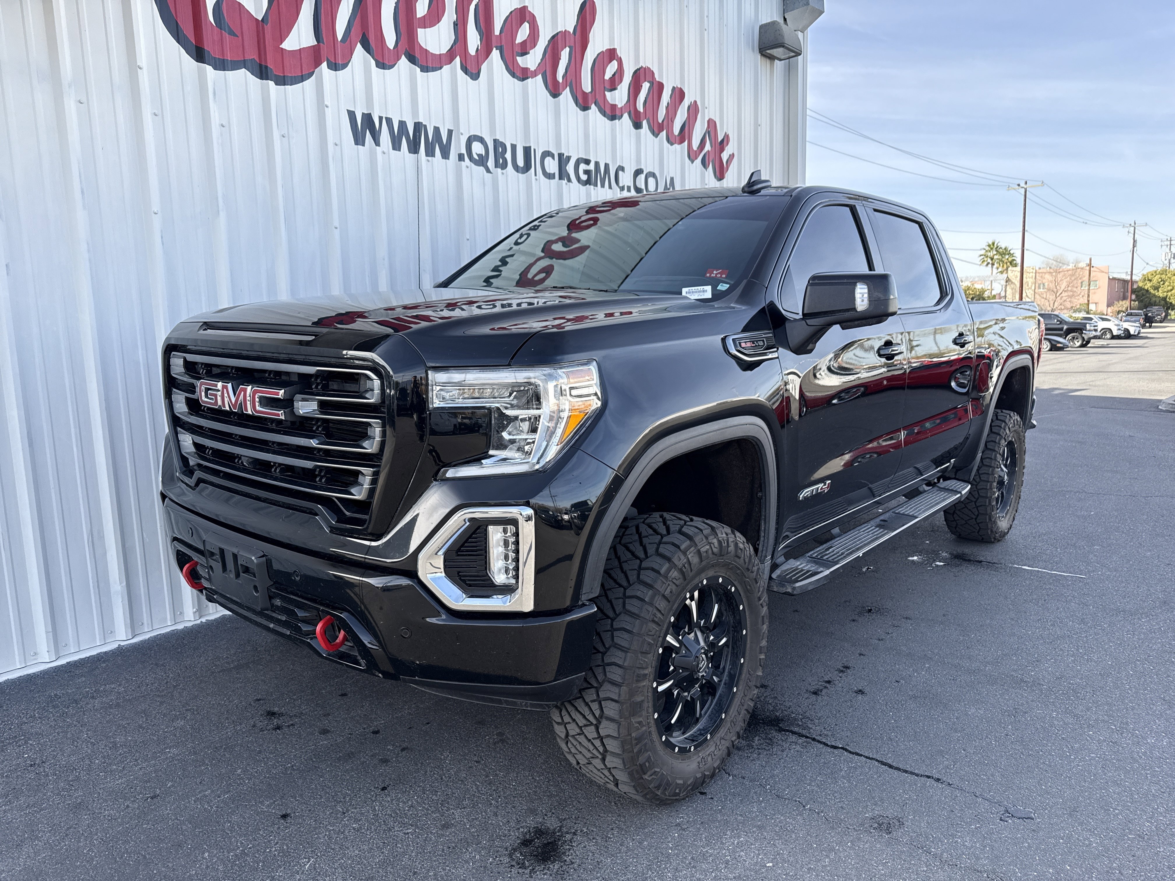 Used 2020 GMC Sierra 1500 AT4 w/ AT4 Premium Package image 4