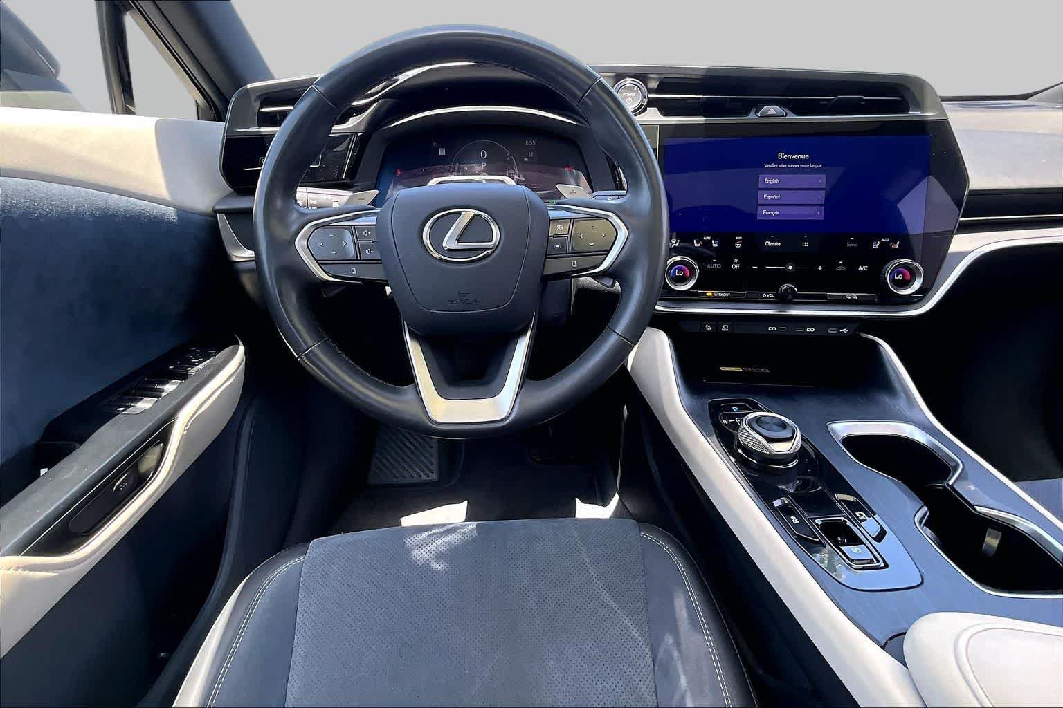 Used 2023 Lexus RZ 450e Premium w/ Cold Area Package AWD/4WD image 6