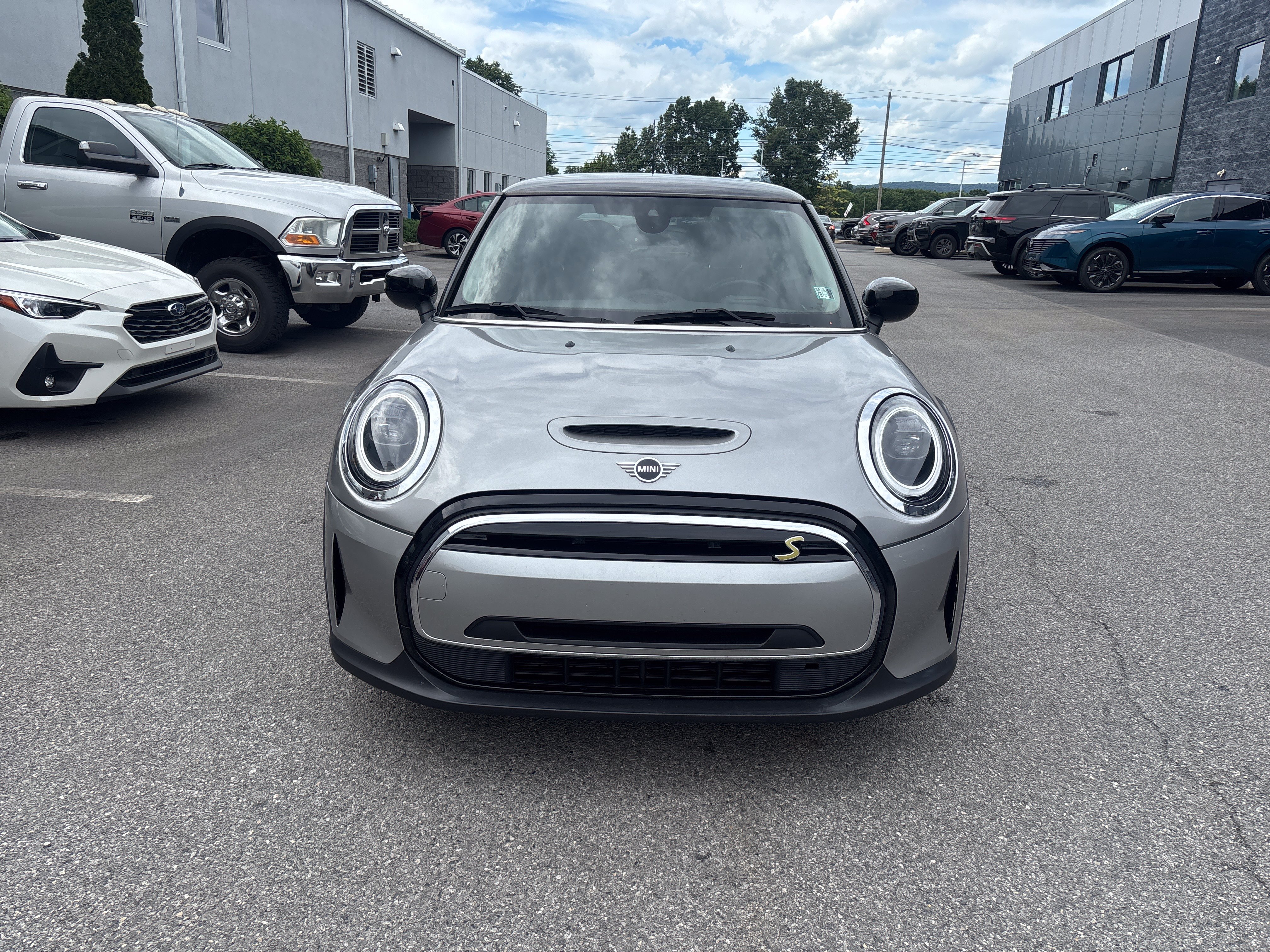 Used 2024 MINI Cooper SE FWD image 22