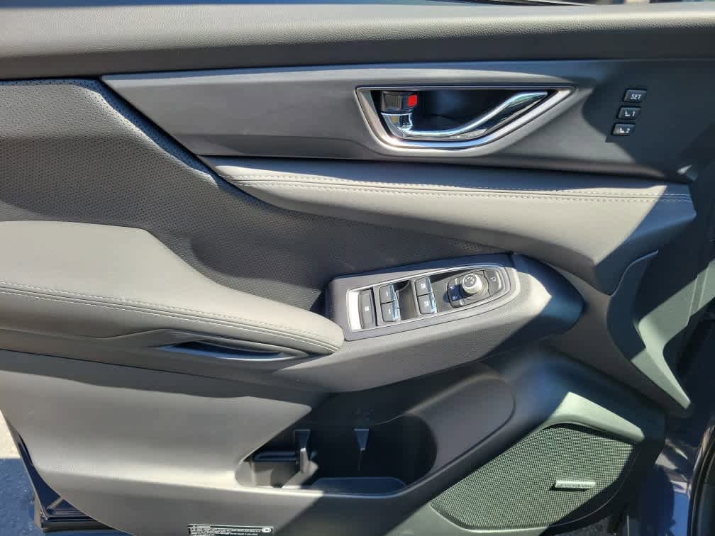 Certified 2025 Subaru Ascent Limited AWD/4WD image 24