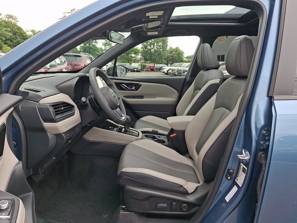 Certified 2025 Subaru Forester Limited AWD/4WD image 13