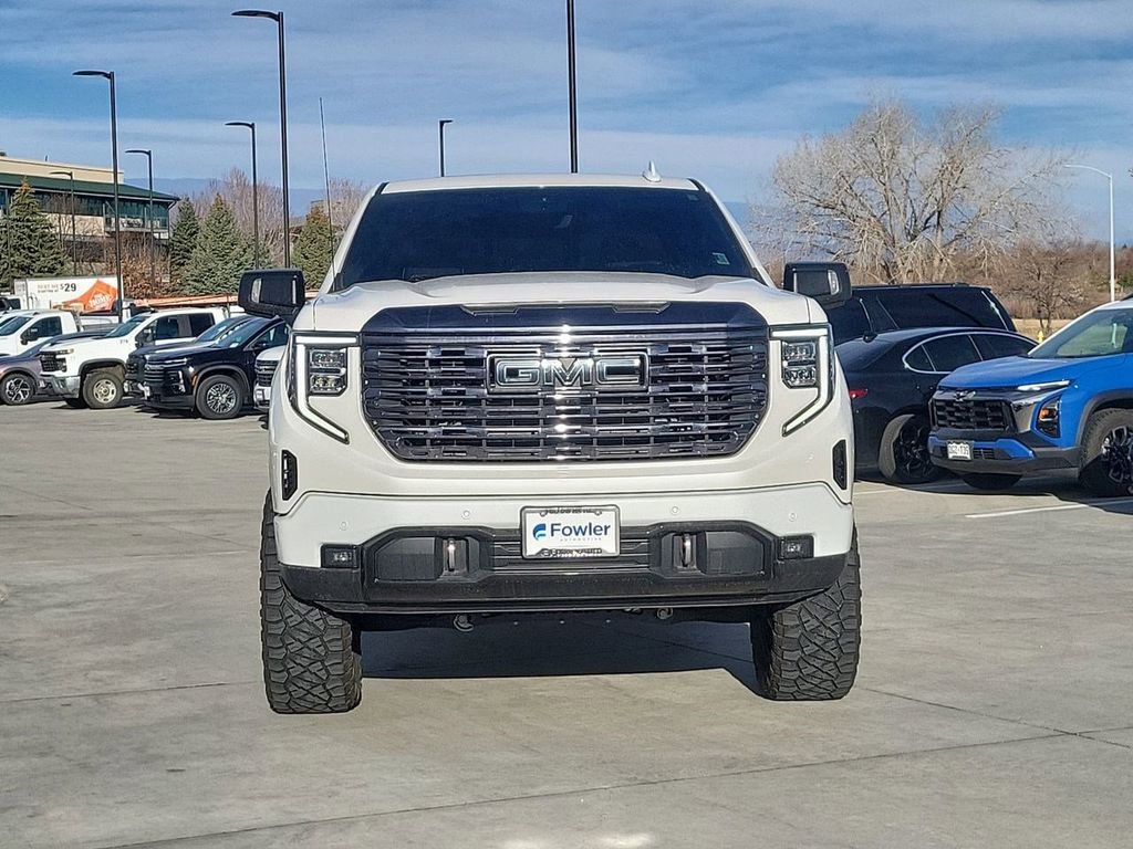 Used 2024 GMC Sierra 1500 Denali Ultimate image 3