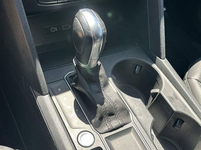 Used 2019 Volkswagen Atlas SE w/ Towing Package image 14