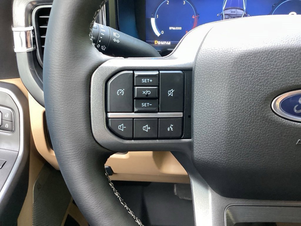 New 2025 Ford F250 Lariat w/ Black Appearance Package image 48