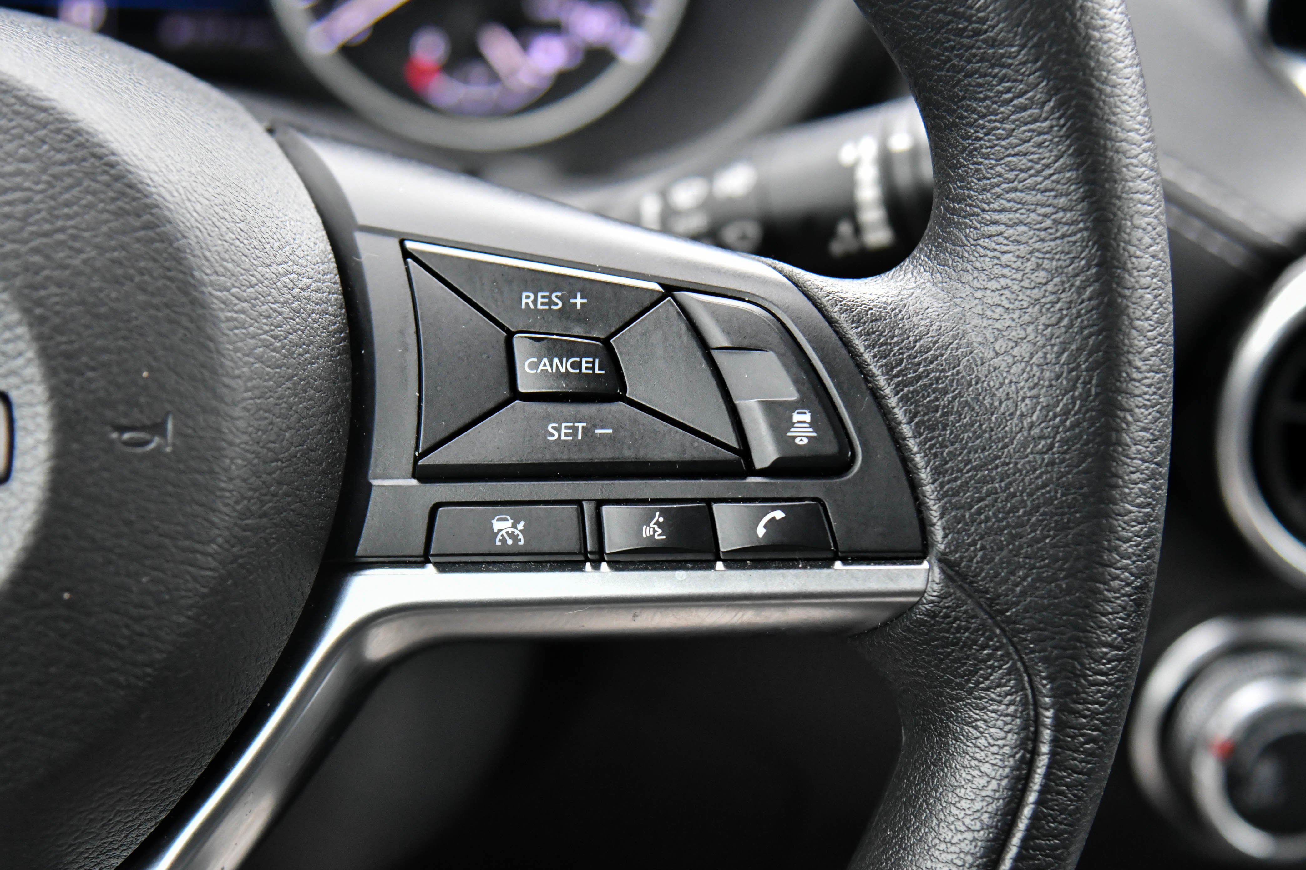 Used 2024 Nissan Sentra SV image 27