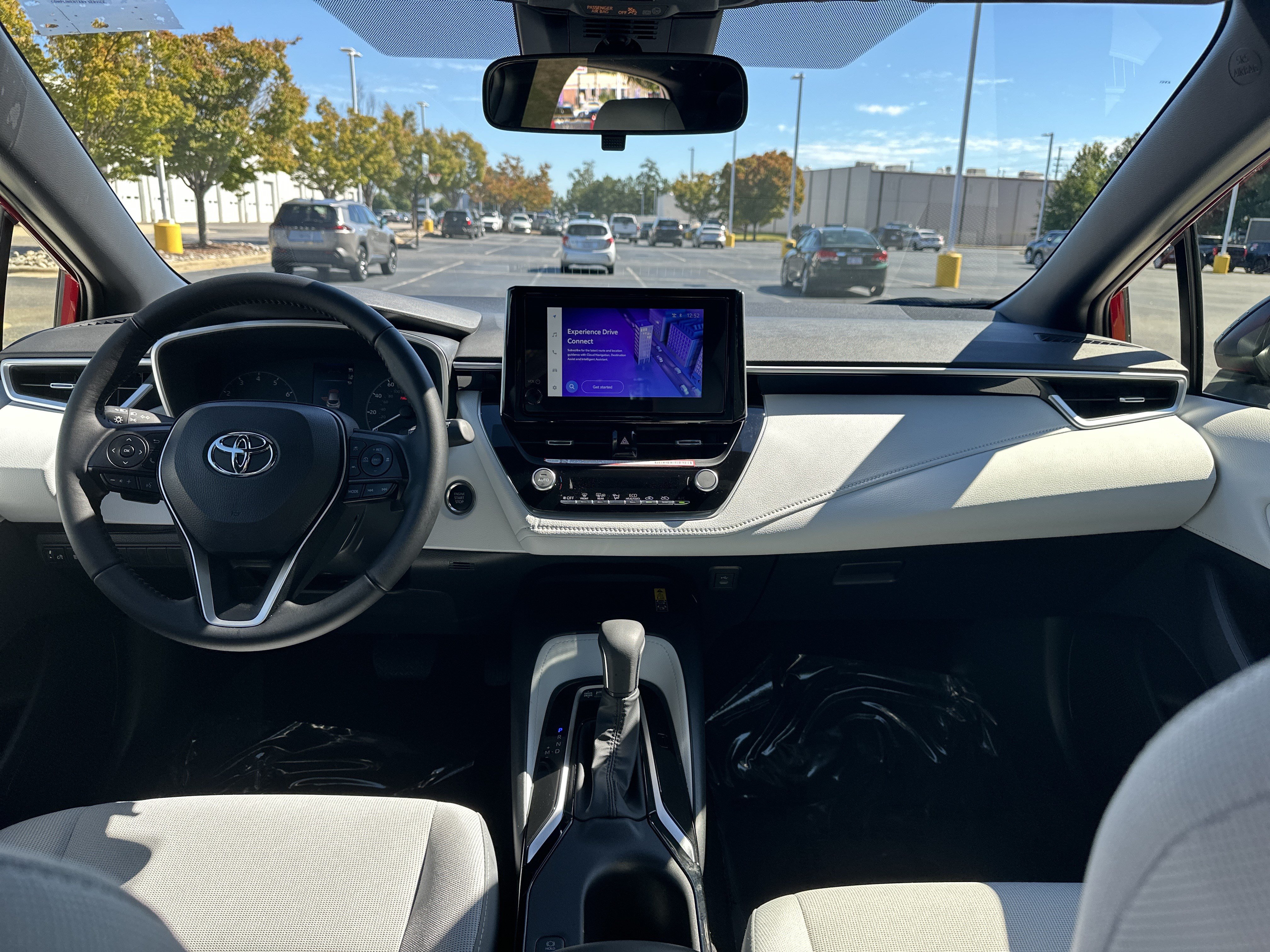 Certified 2026 Toyota Corolla SE FWD image 29