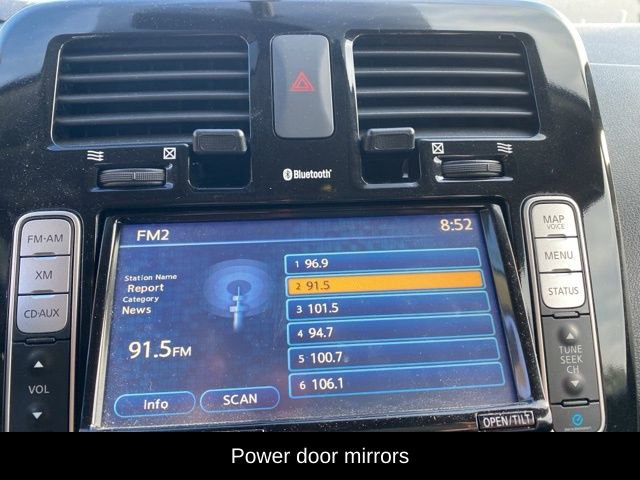 Used 2015 Nissan Leaf SL w/ Premium Package FWD image 18
