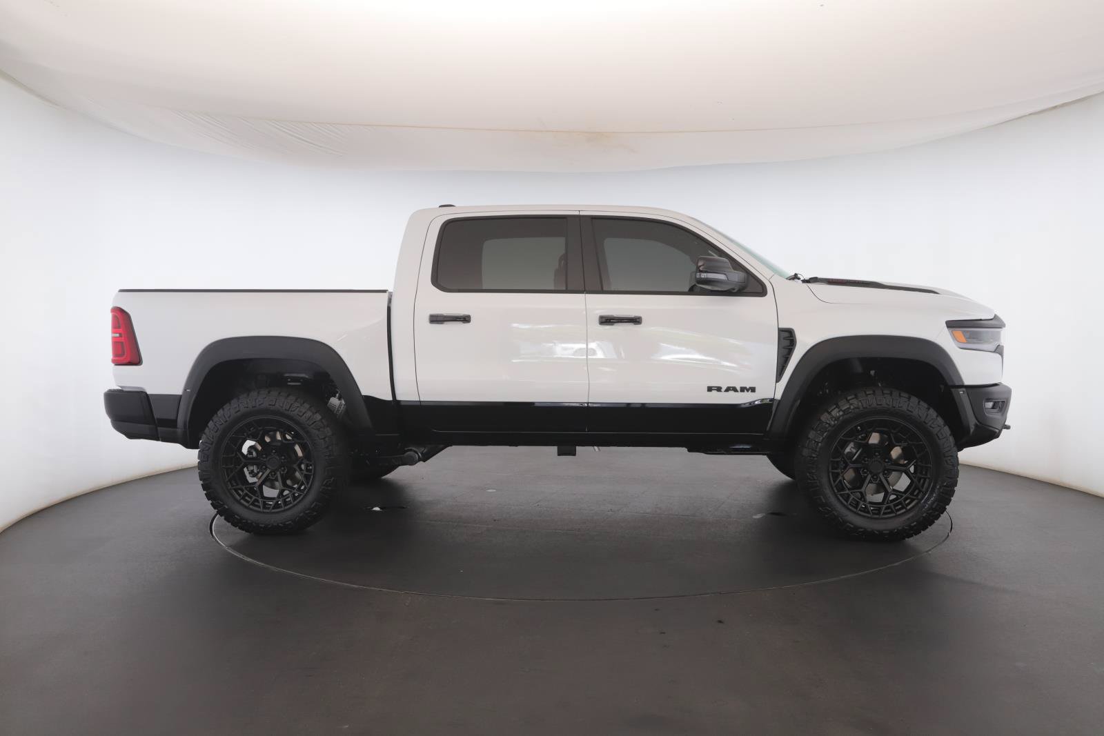 New 2026 RAM 1500 RHO w/ RHO Level 1 Equipment Group AWD/4WD image 25