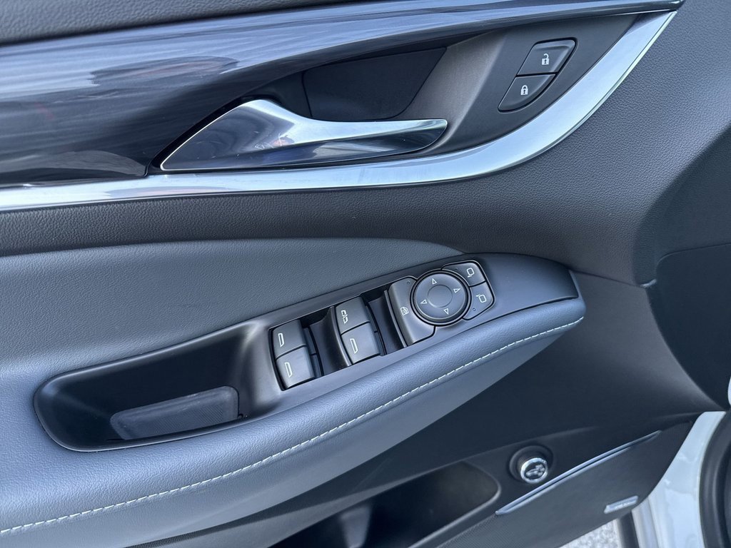 Used 2023 Buick Enclave Essence w/ Experience Buick Package image 13