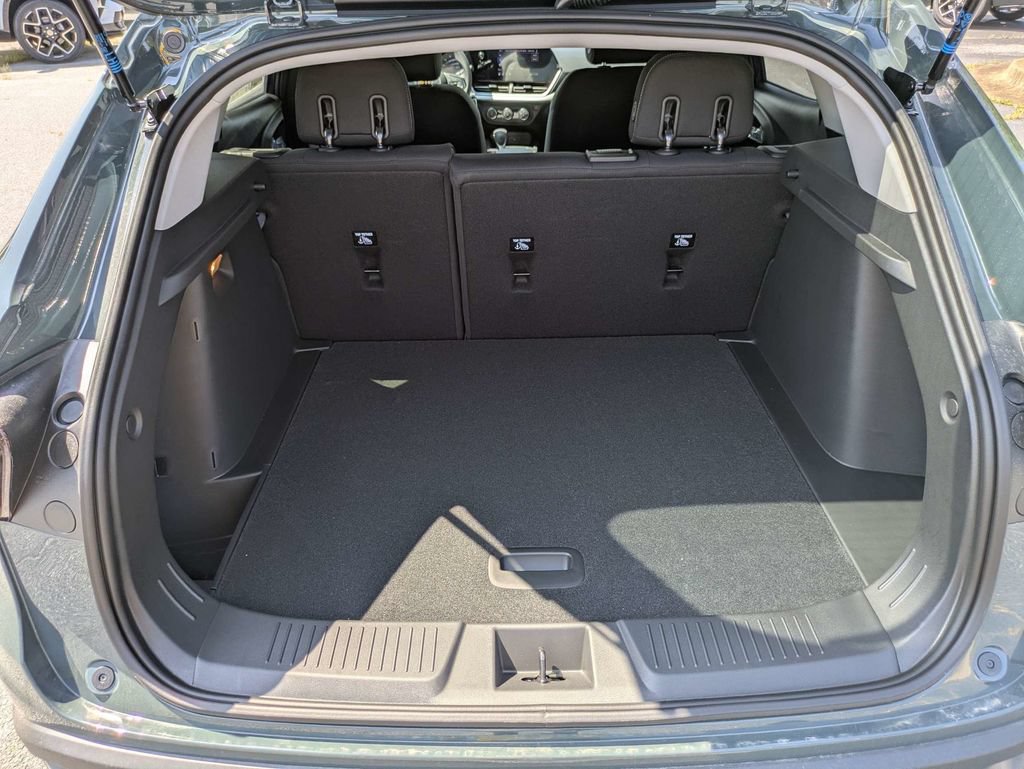 New 2026 Chevrolet Trax LS FWD image 13