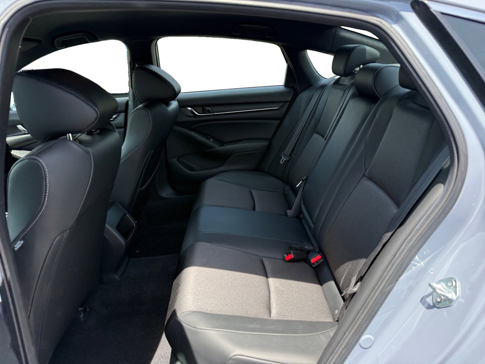 Used 2022 Honda Accord Sport image 16