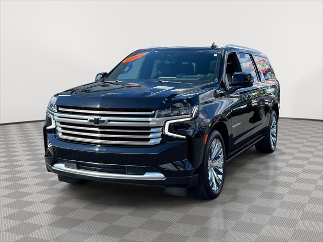 Used 2022 Chevrolet Suburban High Country AWD/4WD image 3