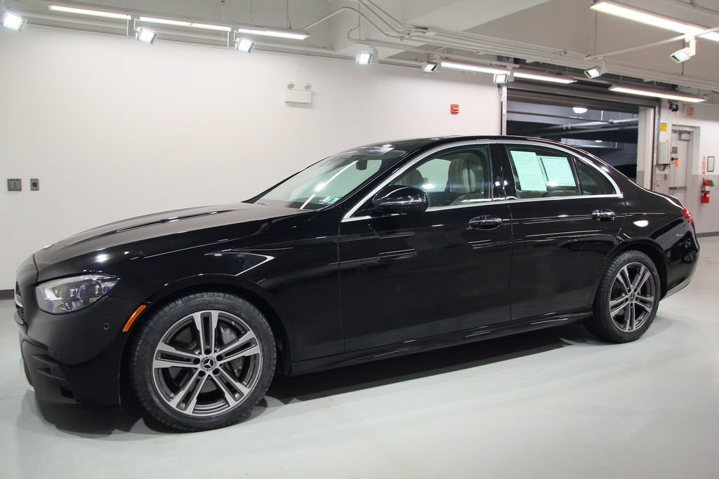Certified 2021 Mercedes-Benz E 350 4MATIC Sedan image 4