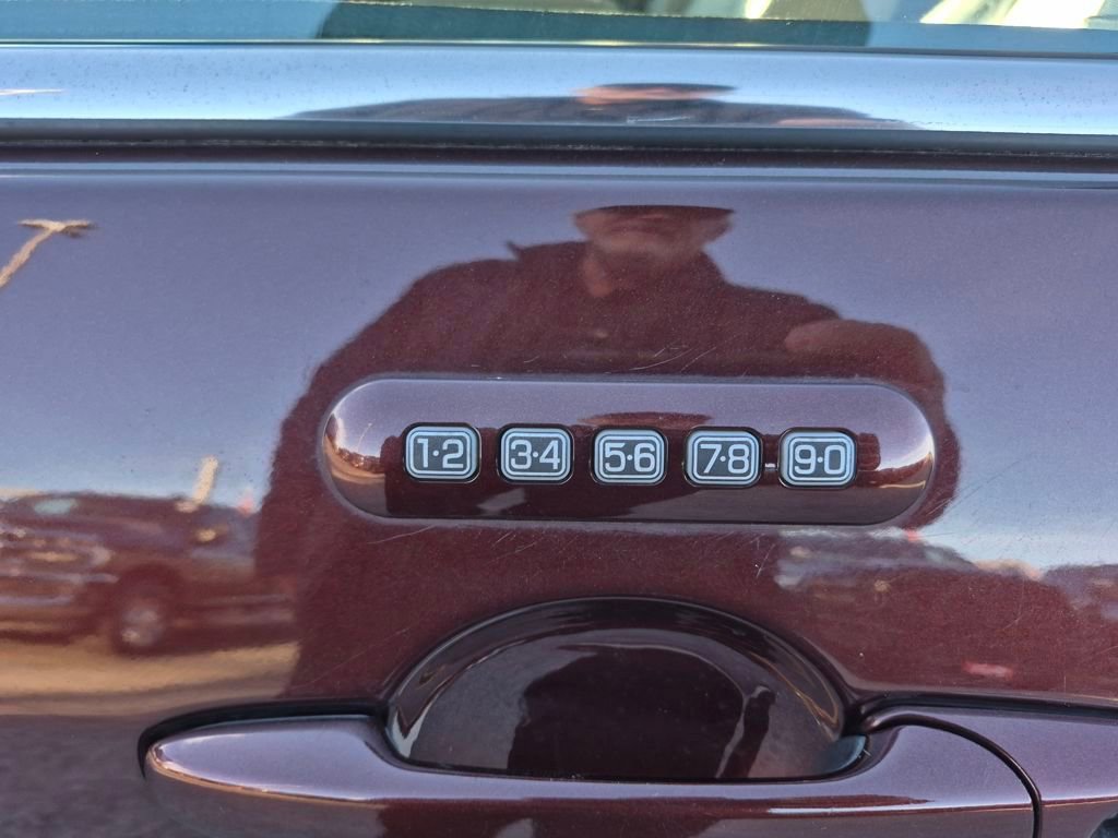 Used 2012 Ford Fusion SEL image 11